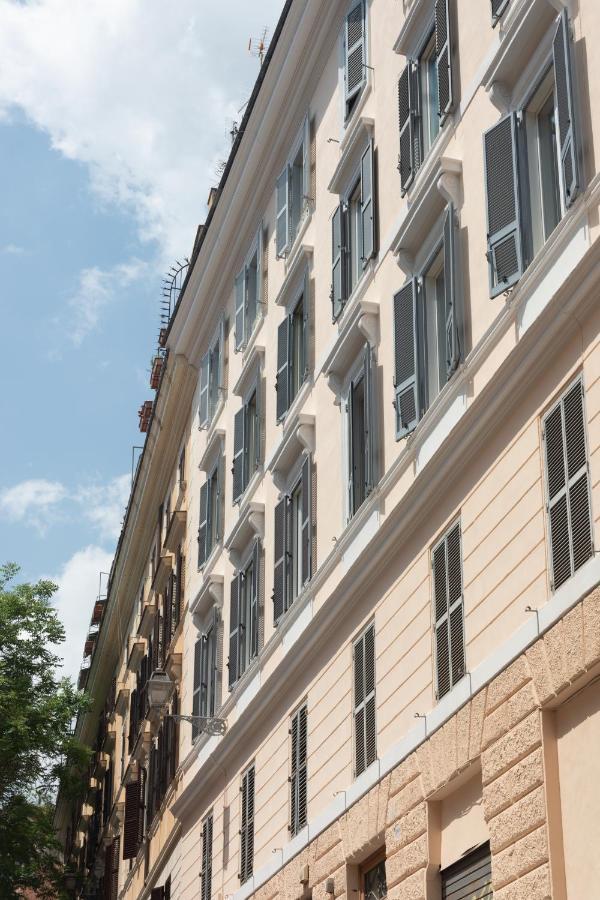 Colosseo Apartment- Heart Of Rione Monti Roma Esterno foto