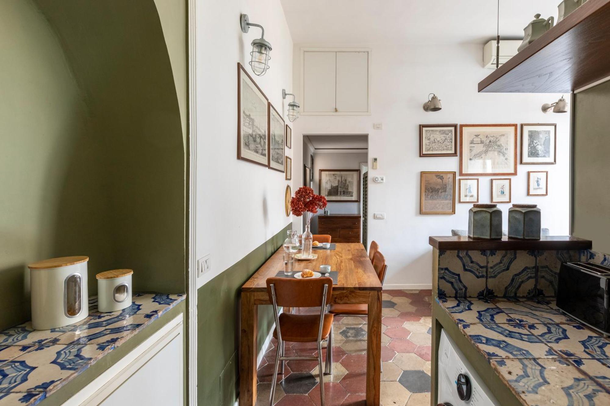 Colosseo Apartment- Heart Of Rione Monti Roma Esterno foto