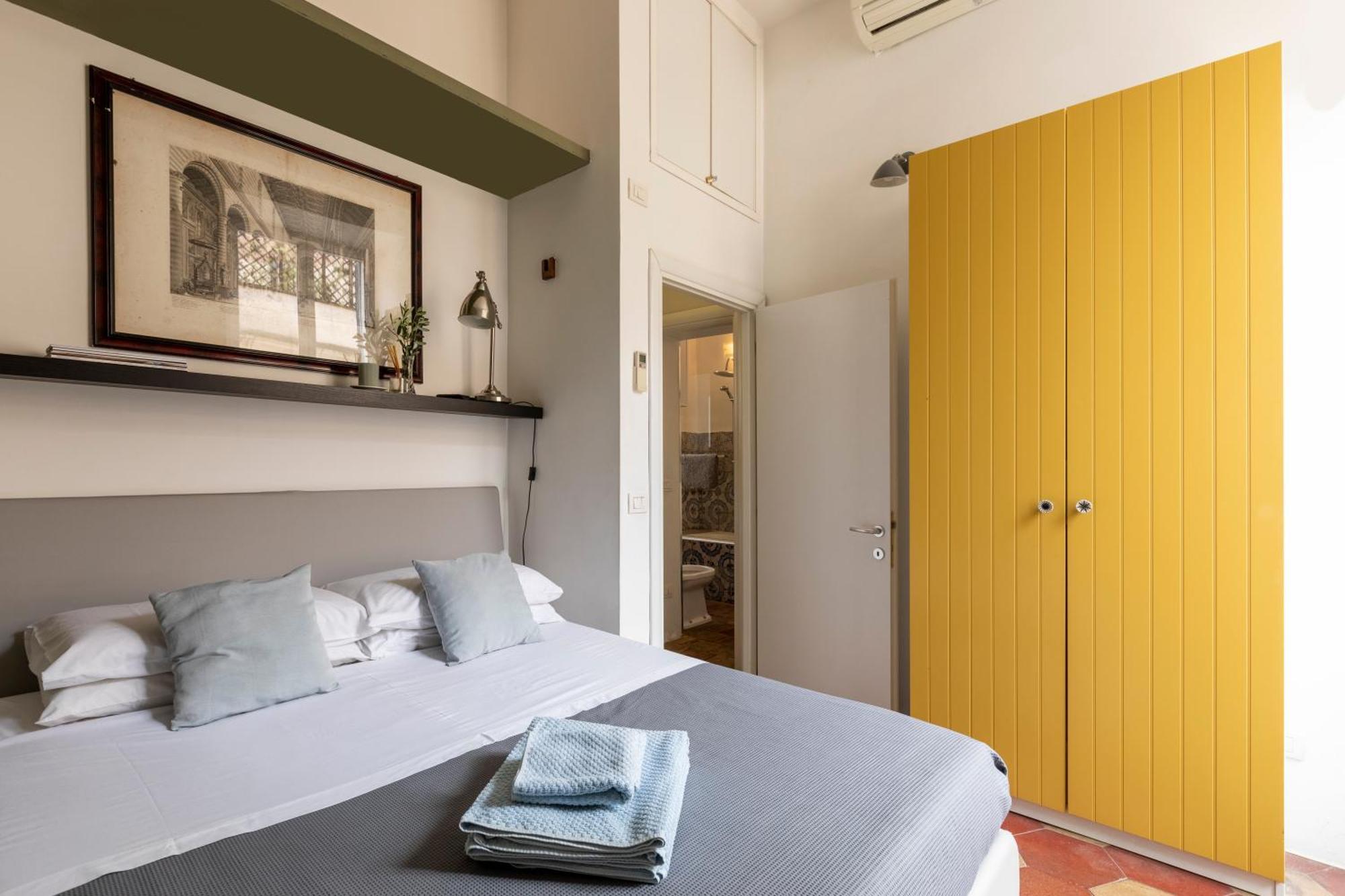 Colosseo Apartment- Heart Of Rione Monti Roma Esterno foto